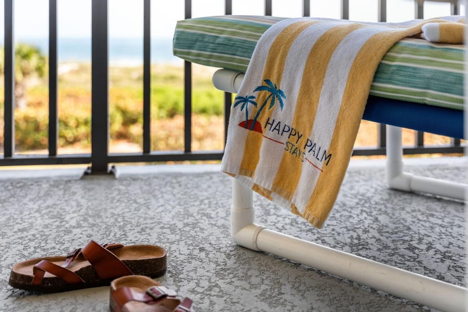 Day, towels