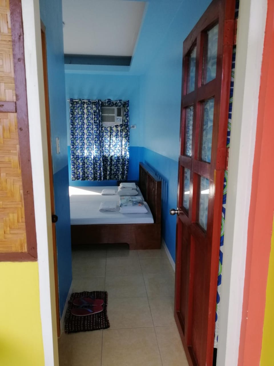 ISLET VIEW Pension House ( Formerly Island View Pension House ) Inn in Oslob