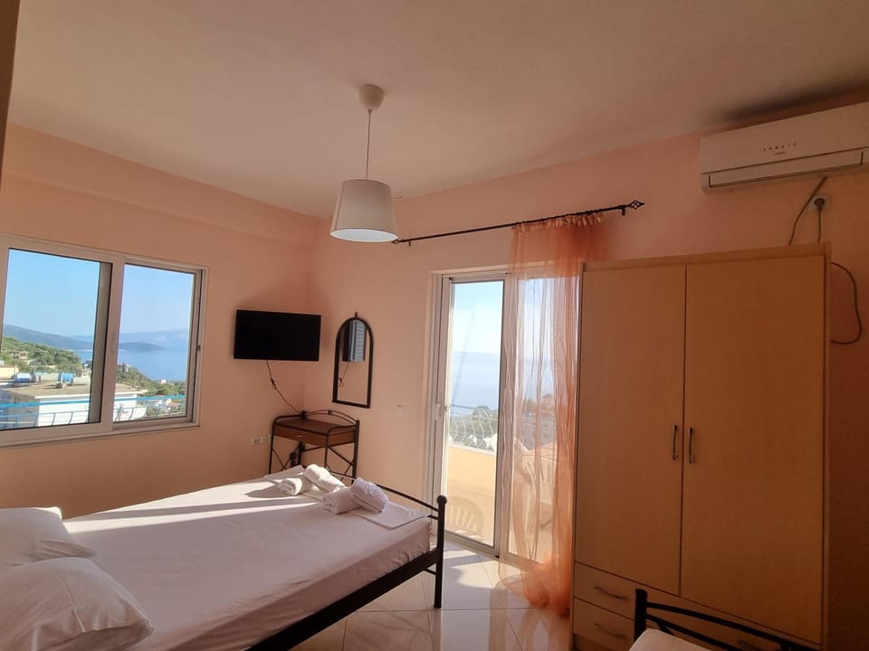Let Rooms Lukova Hotel in Vlorë County, Albania