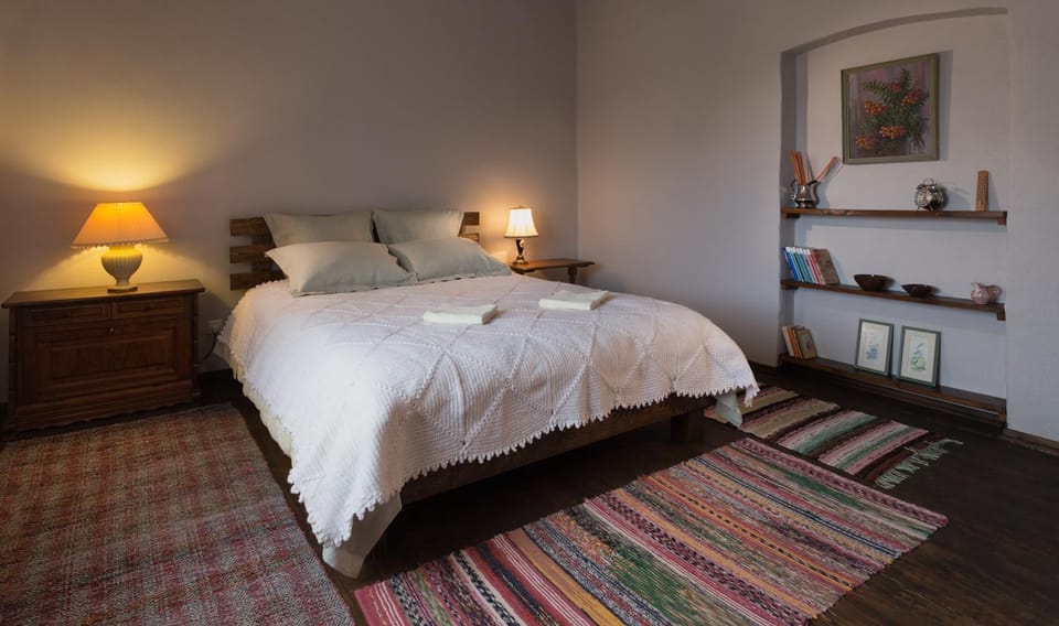 Bedroom, bunk bed