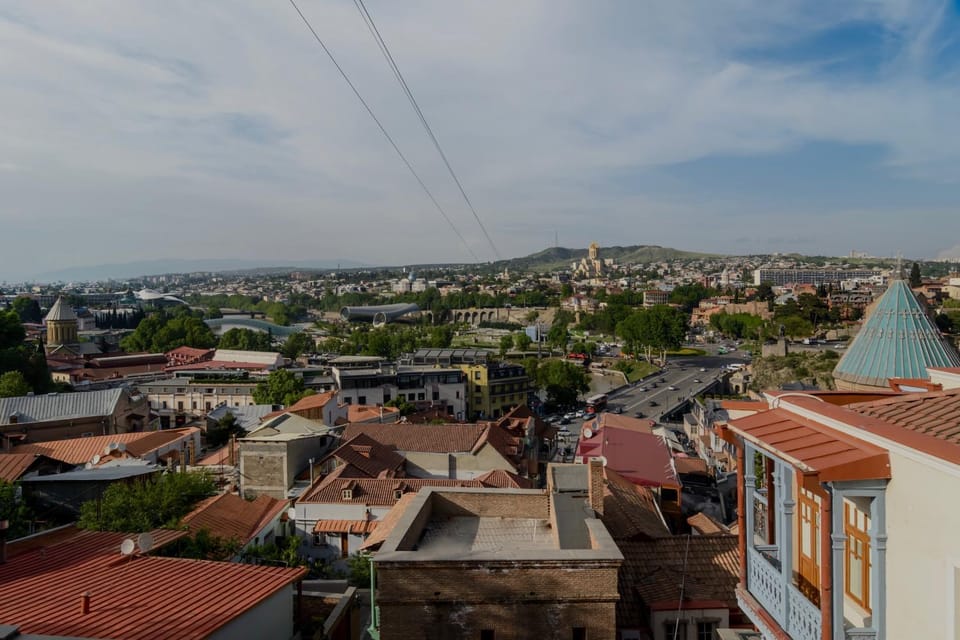 City view, Landmark view, River view, Street view