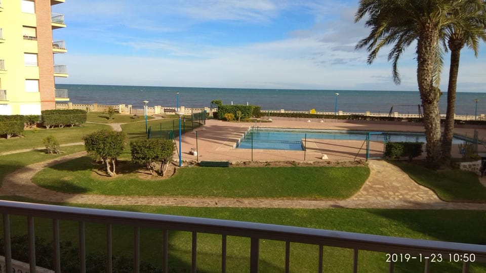 Property building, Children play ground, Garden, Garden, TV and multimedia, Balcony/Terrace, Beach, Garden view, Garden view, Pool view, Sea view, Swimming pool, Parking, concierge, dishwasher, furniture, locker, locker, minibar, towels, washing machine