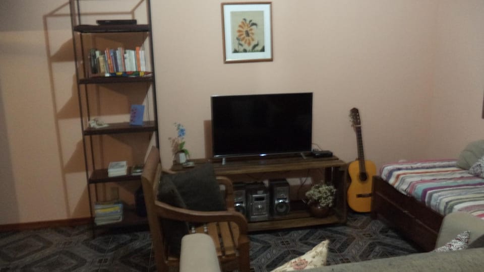 Communal lounge/ TV room, TV and multimedia, Living room