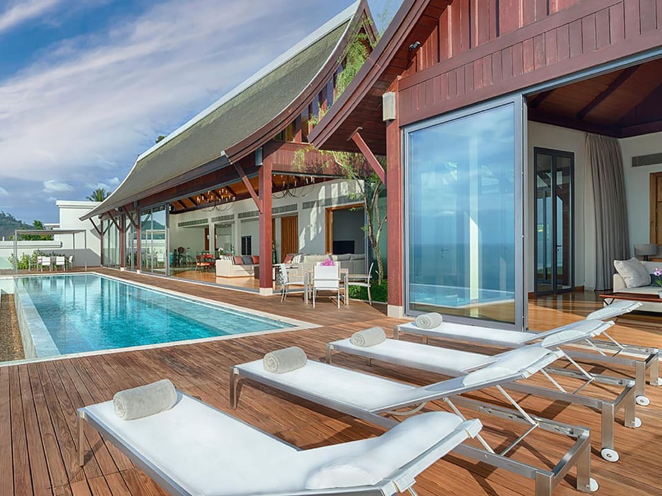 Property building, Swimming pool