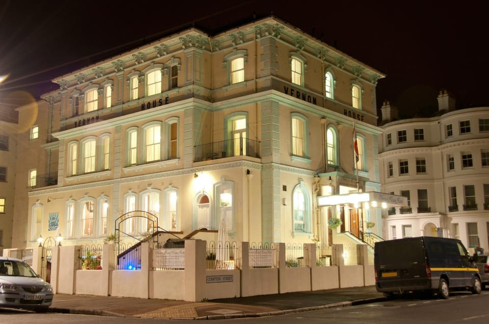 Property building, Facade/entrance