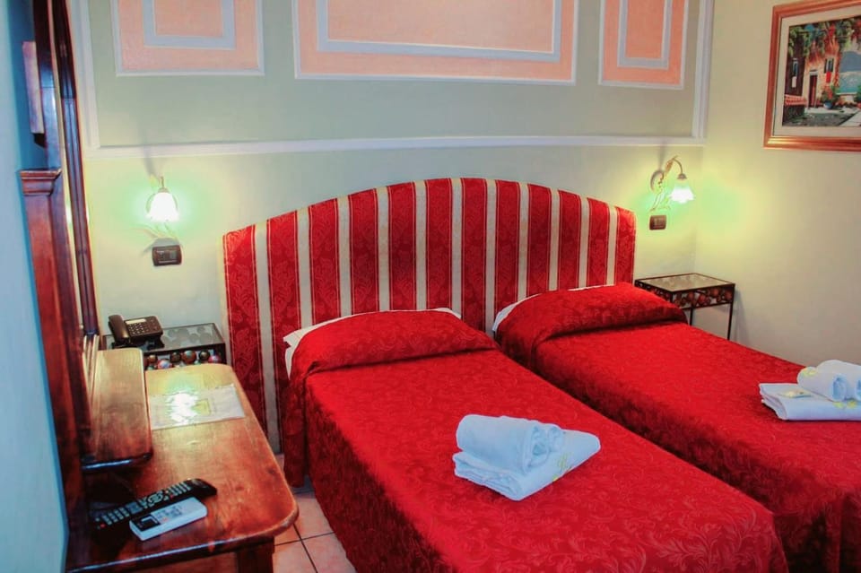 Villa Lia Depandance Hotel Sicilia Bed and Breakfast in Milan