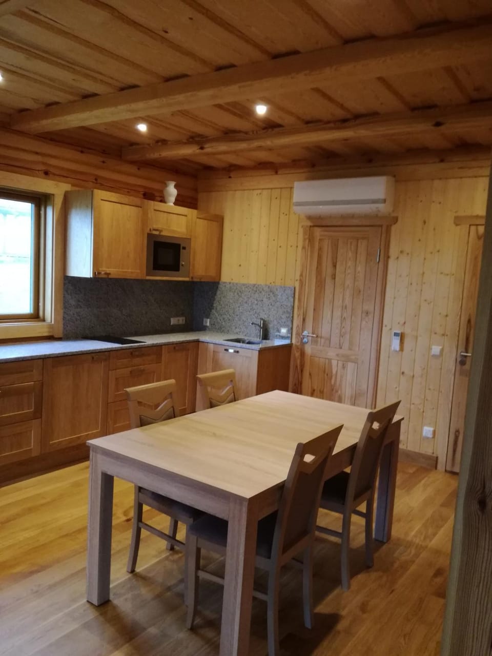 Kitchen or kitchenette, Living room, Dining area