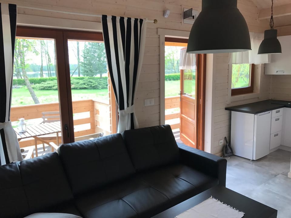 TV and multimedia, Balcony/Terrace, Kitchen or kitchenette, Living room, Photo of the whole room, Seating area, Dining area