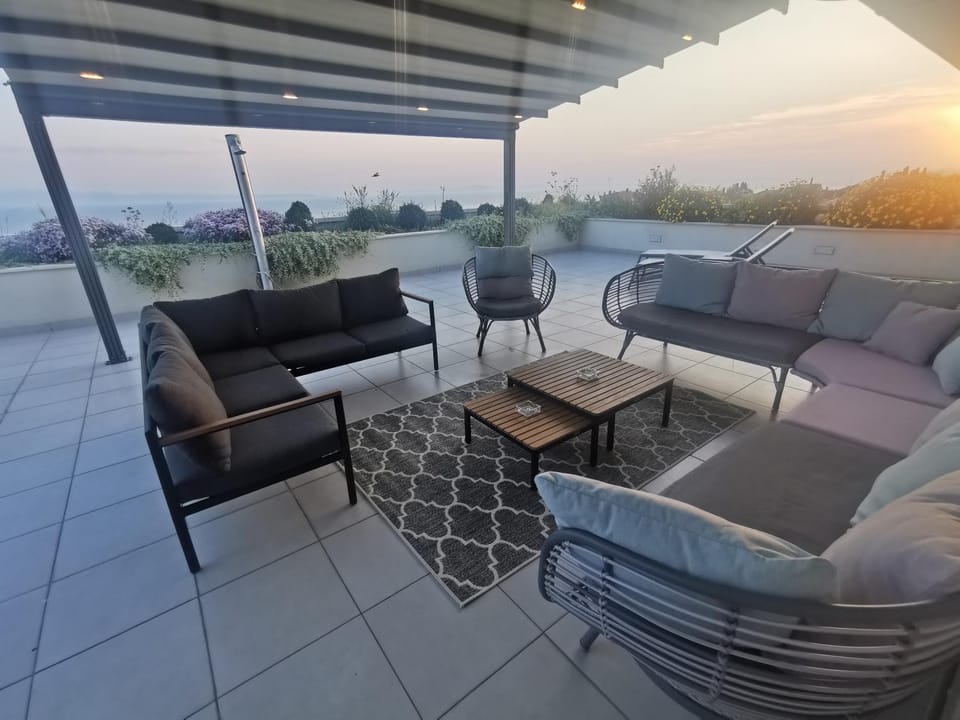Balcony/Terrace, Sea view, Sea view