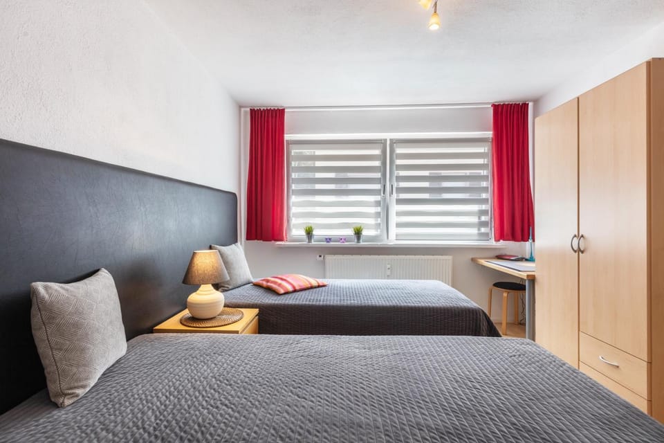 Living room, Bedroom