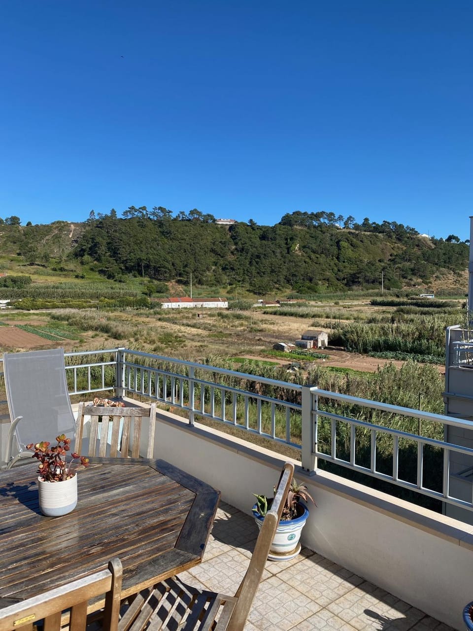 Patio, Natural landscape, View (from property/room), Balcony/Terrace, Dining area, Mountain view
