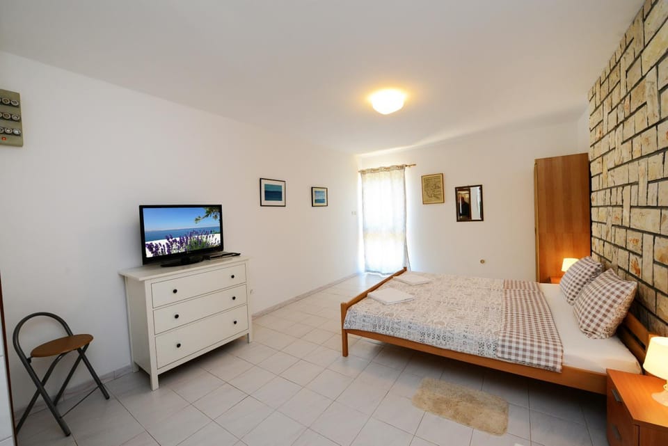 Beautiful apartments first row to the sea Apartment in Poreč