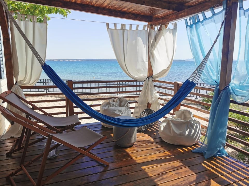 Balcony/Terrace, Balcony/Terrace, Seating area, Sea view, sunbed