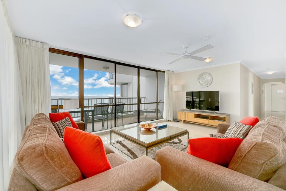 TV and multimedia, Balcony/Terrace, Living room, Seating area