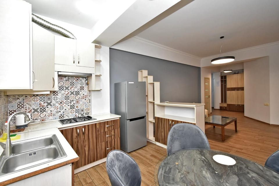 Rent Inn Yerevan on Chaykovski Street Apartment in Yerevan