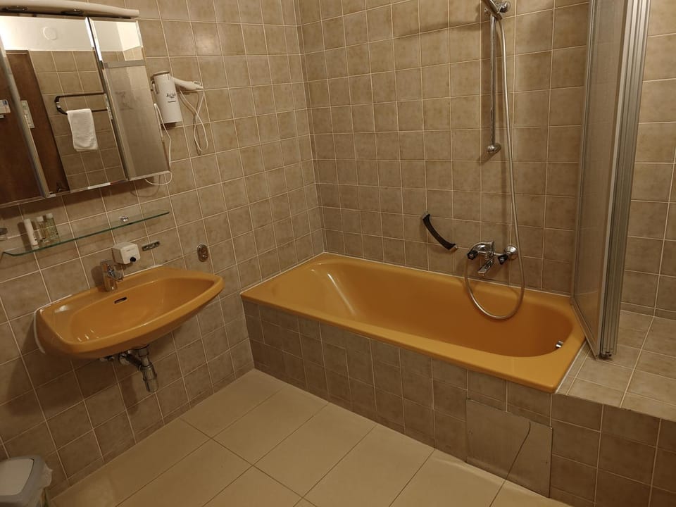 Gästehaus Einzinger Bed and Breakfast in Austria
