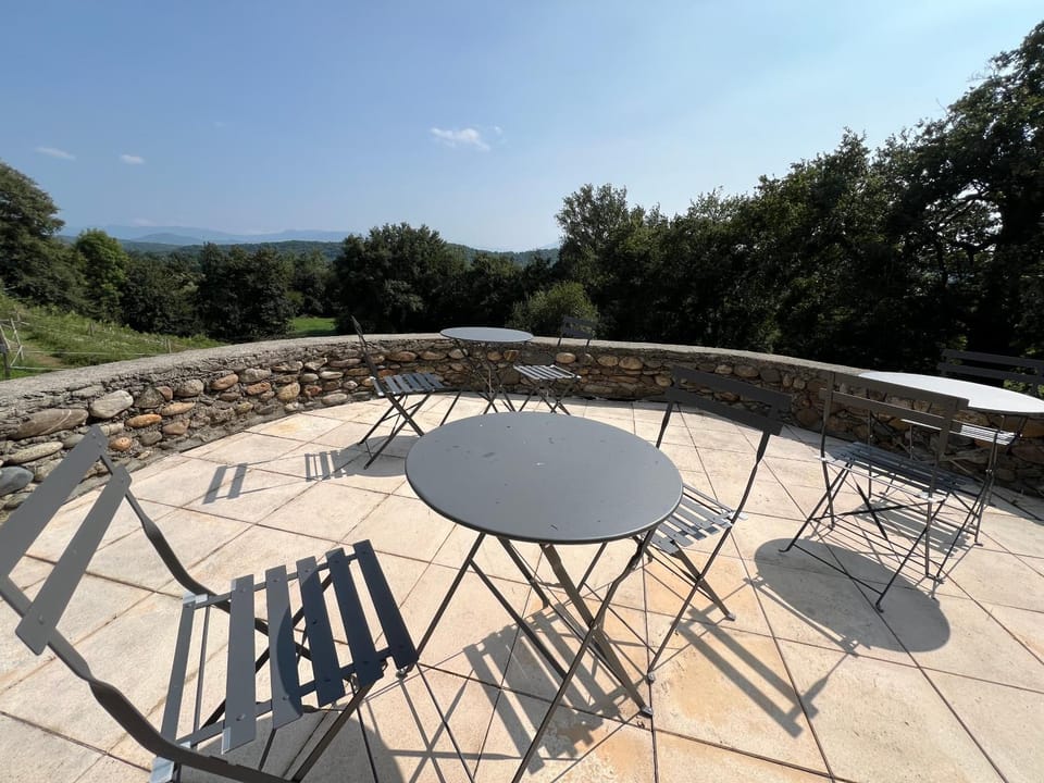 Chateau Mariande Bed and Breakfast in Occitanie