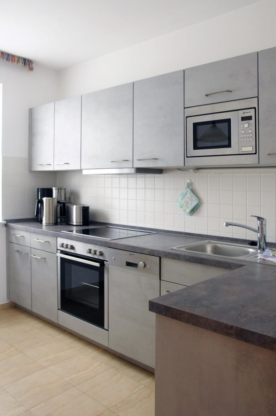 Kitchen or kitchenette, Photo of the whole room, kitchen