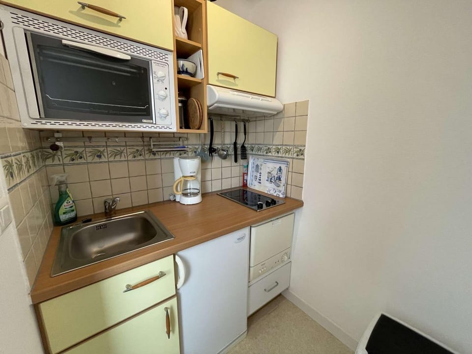 Studio agréable à 20m de la plage - 2 personnes - FR-1-224C-83 Apartment in Notre-Dame-de-Monts