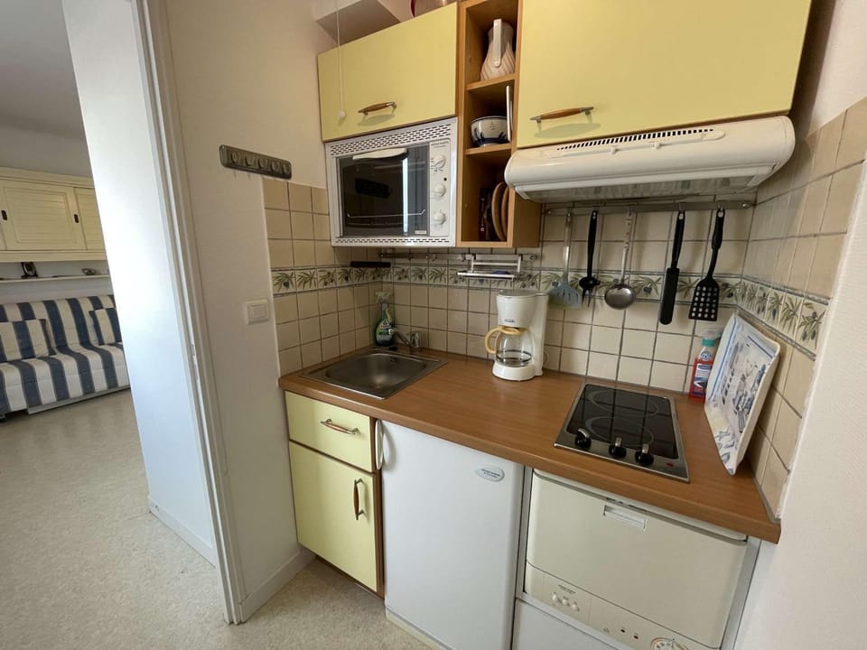 Studio agréable à 20m de la plage - 2 personnes - FR-1-224C-83 Apartment in Notre-Dame-de-Monts