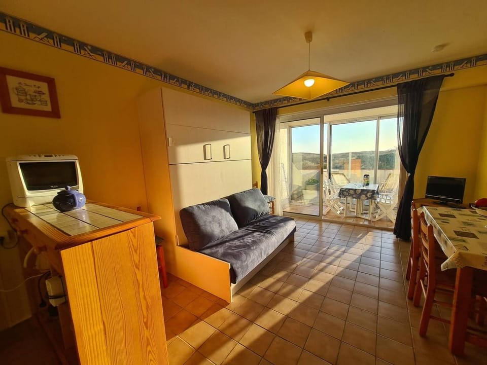Studio cabine 4 pers en bord de plage, véranda, terrasse ensoleillée - Saint-Jean-de-Monts - FR-1-224C-189 Cabin in Saint-Jean-de-Monts