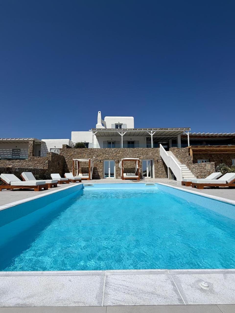 Pool view, Swimming pool