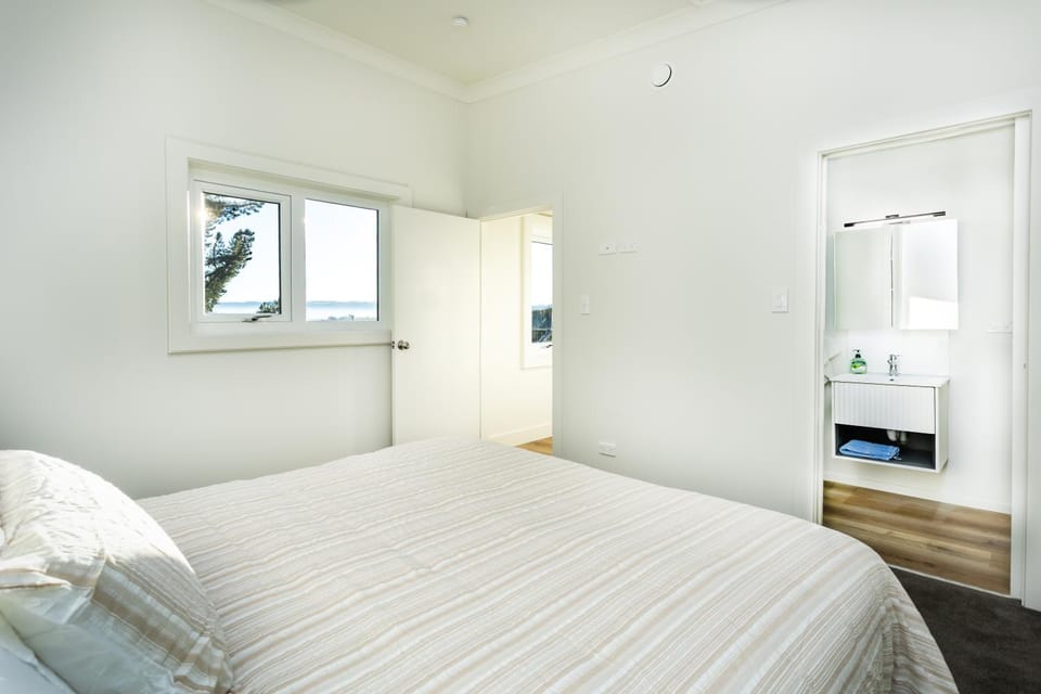 Hunters Moon Farm Stay in Dunedin