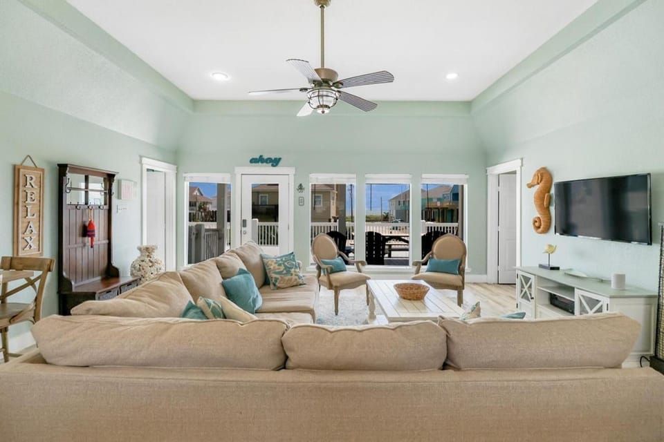 Always Sunny Home House in Bolivar Peninsula