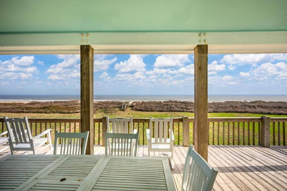 Lotz A View Home House in Bolivar Peninsula