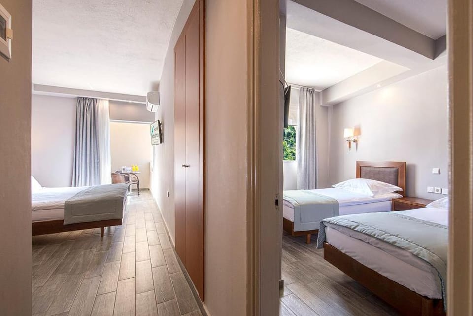 Albatros Hotel Hotel in Peloponnese, Western Greece and the Ionian