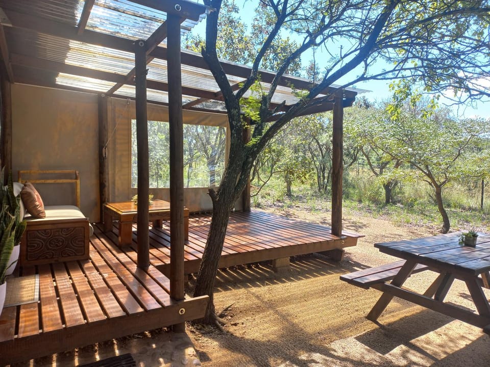 Five Pebbles on Piece of Africa Chalet in Gauteng
