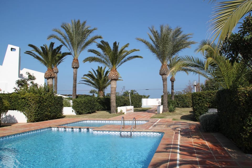 Day, Garden view, Pool view, Swimming pool