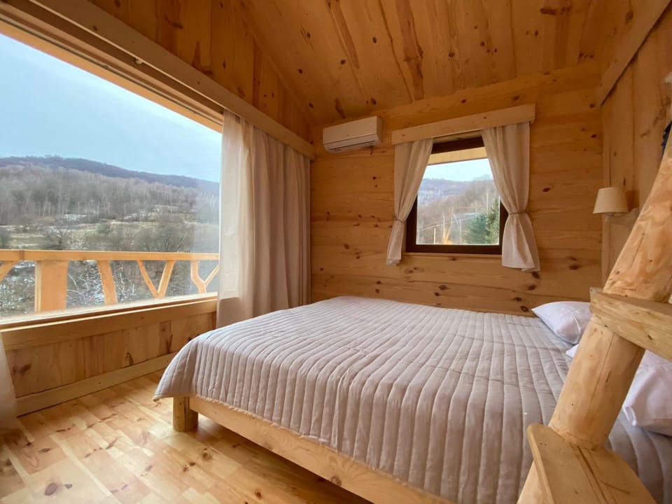 Bed, Bedroom, Mountain view