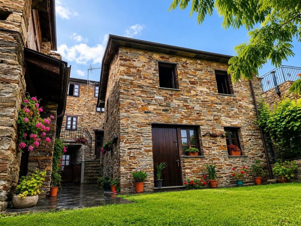 Apartamentos Los Castros Apartment in Asturias