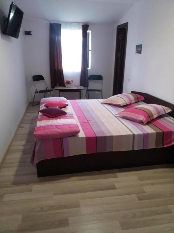 Casa Ariana Bed and Breakfast in Romania