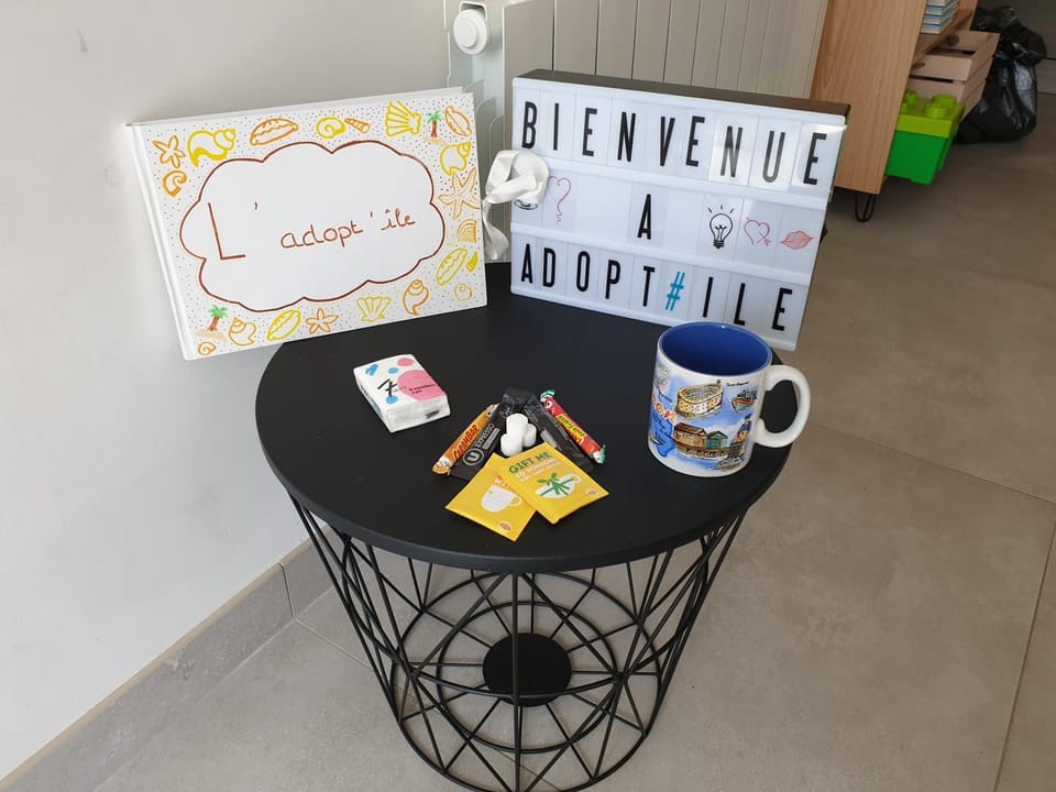Logo/Certificate/Sign
