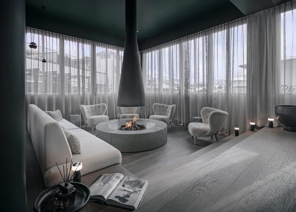 Library, Lounge or bar, Seating area