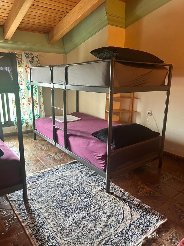 HIGOS CHUMBOS, CASA RURAL COMPARTIDO Bed and Breakfast in Chiclana de la Frontera