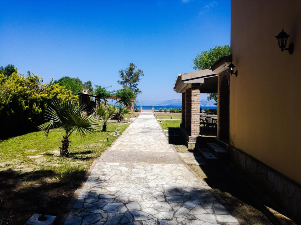 BBQ facilities, Garden, On site, Garden view, Sea view