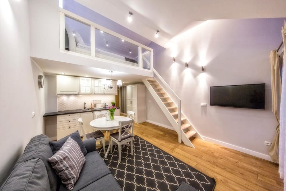 Kitchen or kitchenette, Living room, Bedroom
