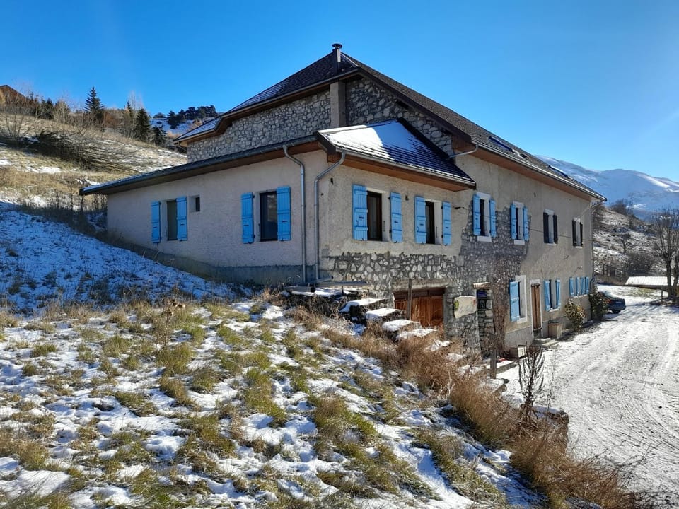 Property building, Winter, Mountain view