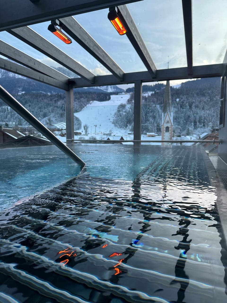 Hot Tub, Pool view, Swimming pool