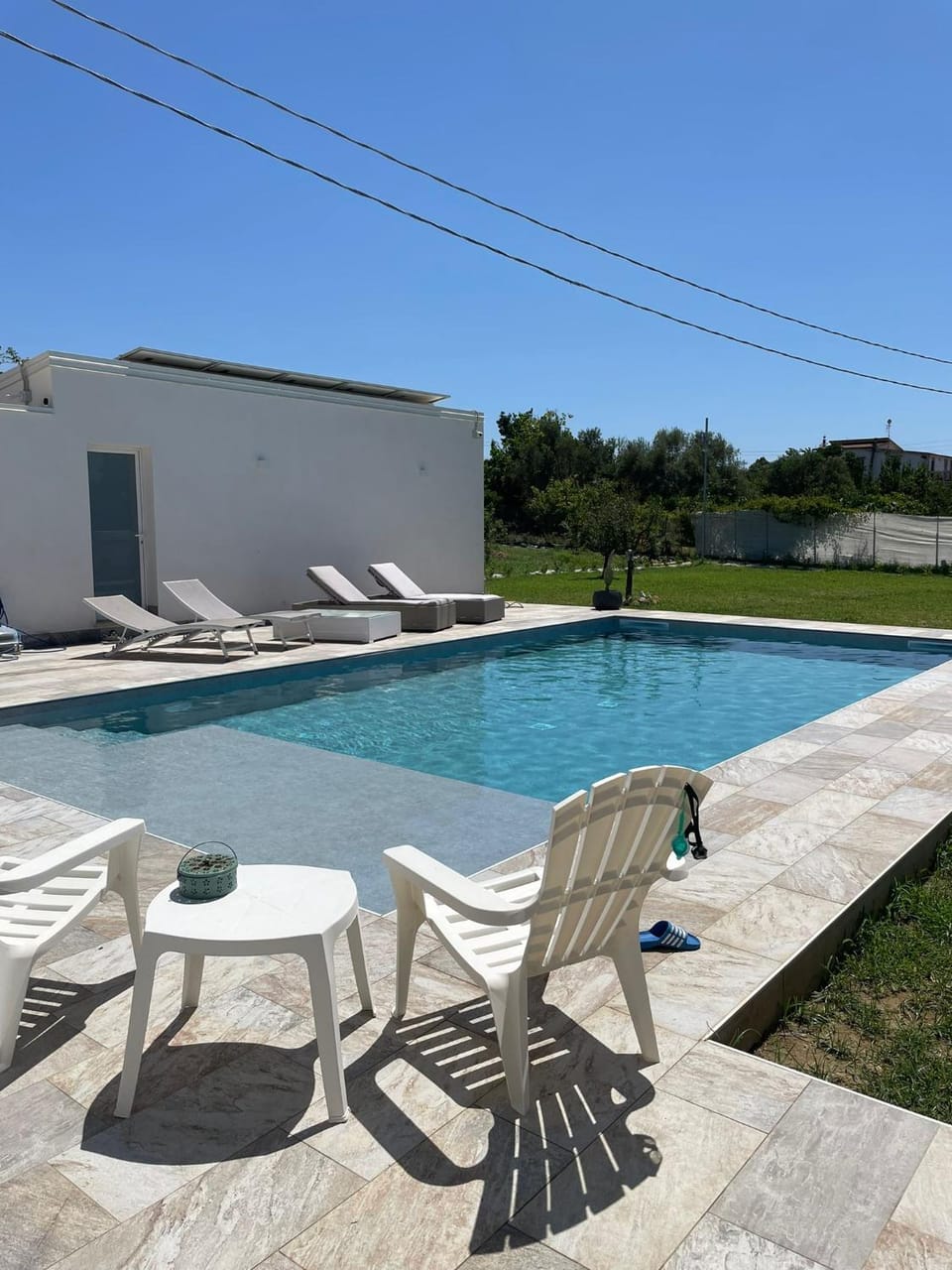 Pool view, Swimming pool, sunbed