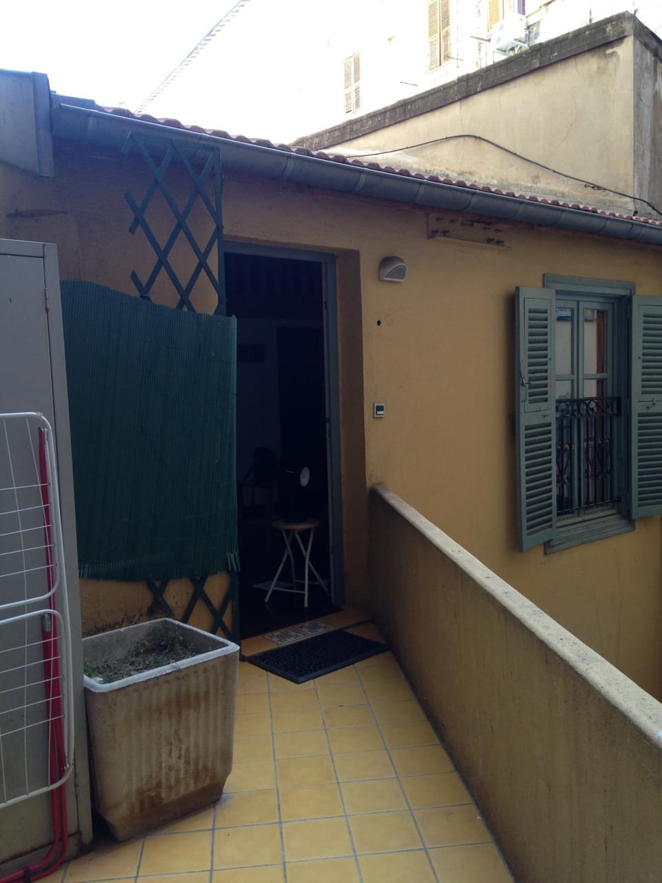 Property building, Facade/entrance