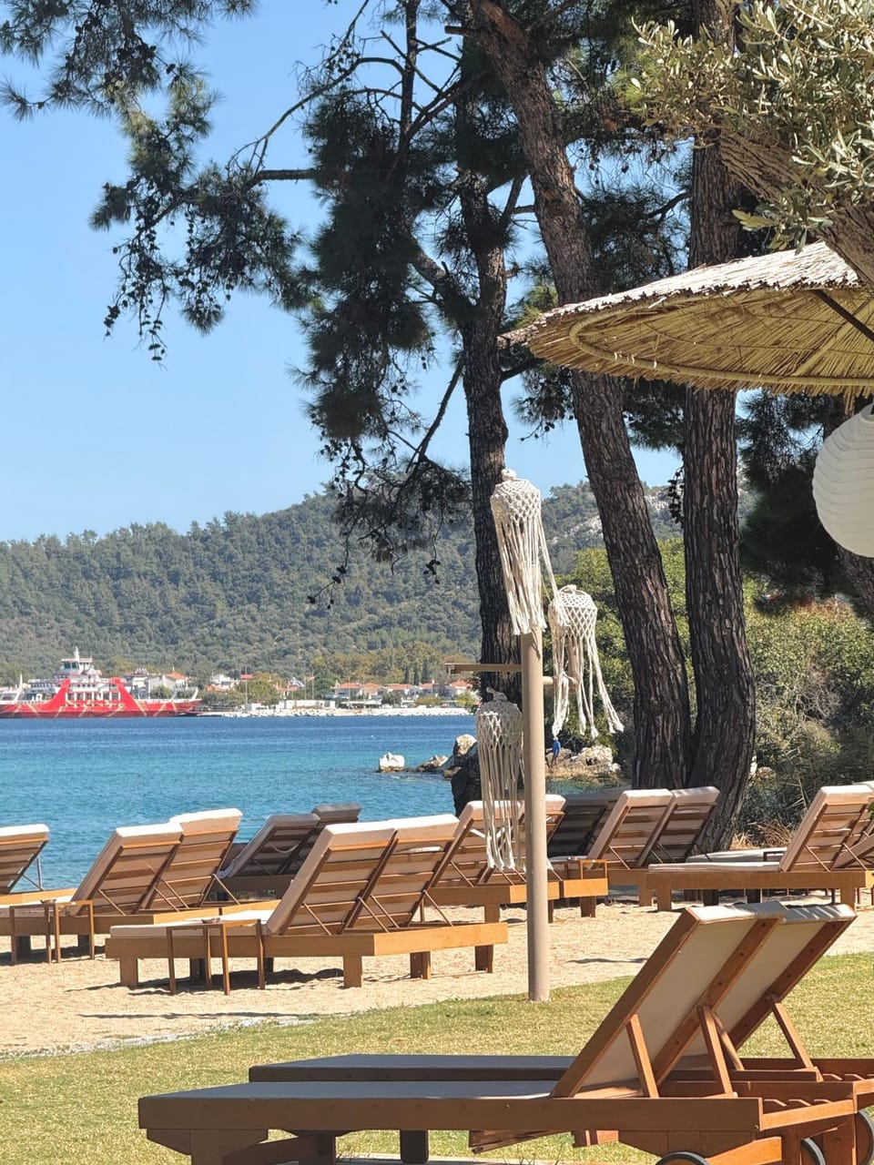 Beach, Sea view, sunbed