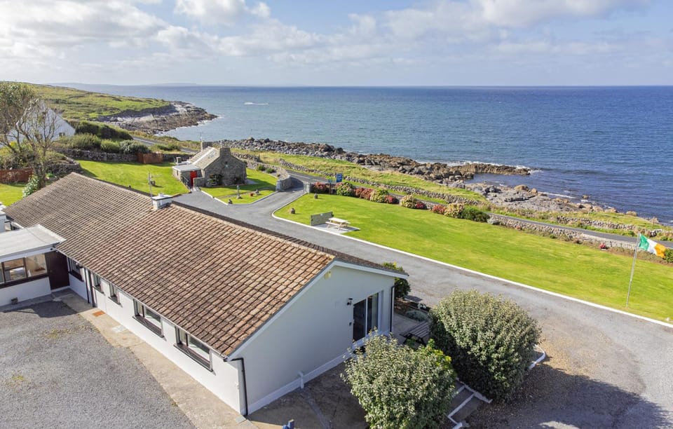 Property building, Sea view