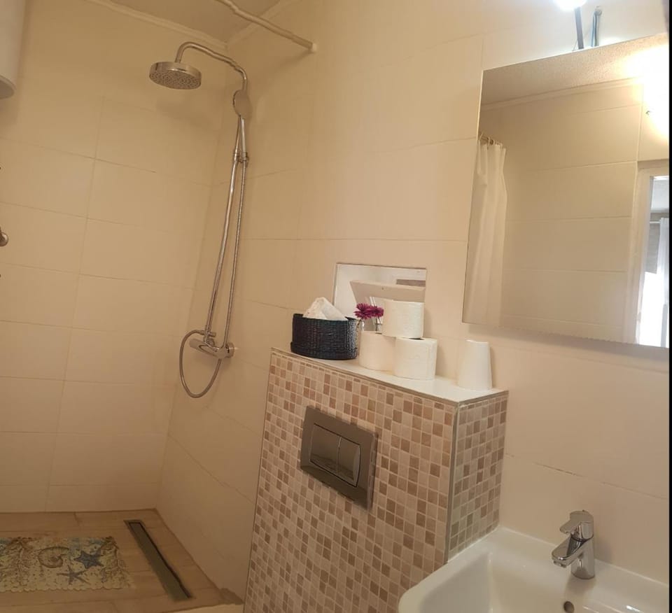 Apartmani Fortuna Apartment in Baška Voda