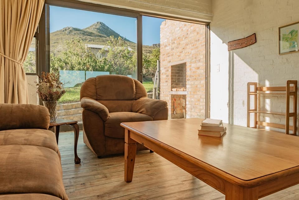 Living room, Seating area, Mountain view