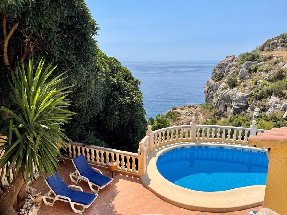 Balcony/Terrace, Other, Sea view, Swimming pool