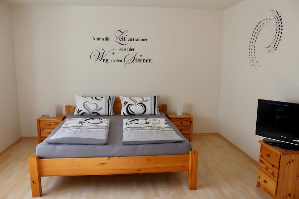 Living room, Bedroom